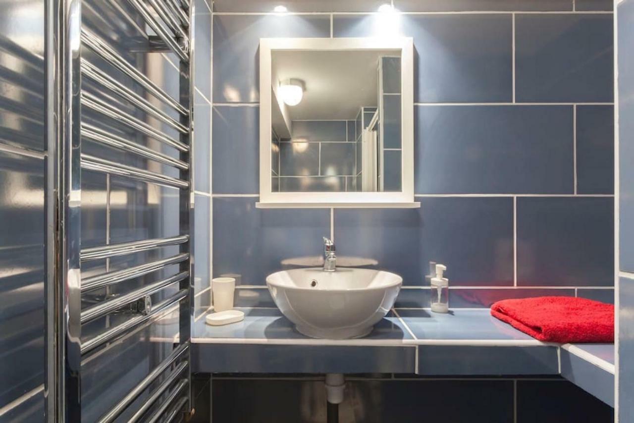 Appartement Le St Roch Montpellier Exteriör bild